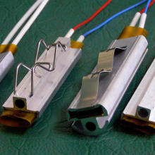 Straightener and wave plate PTC heater