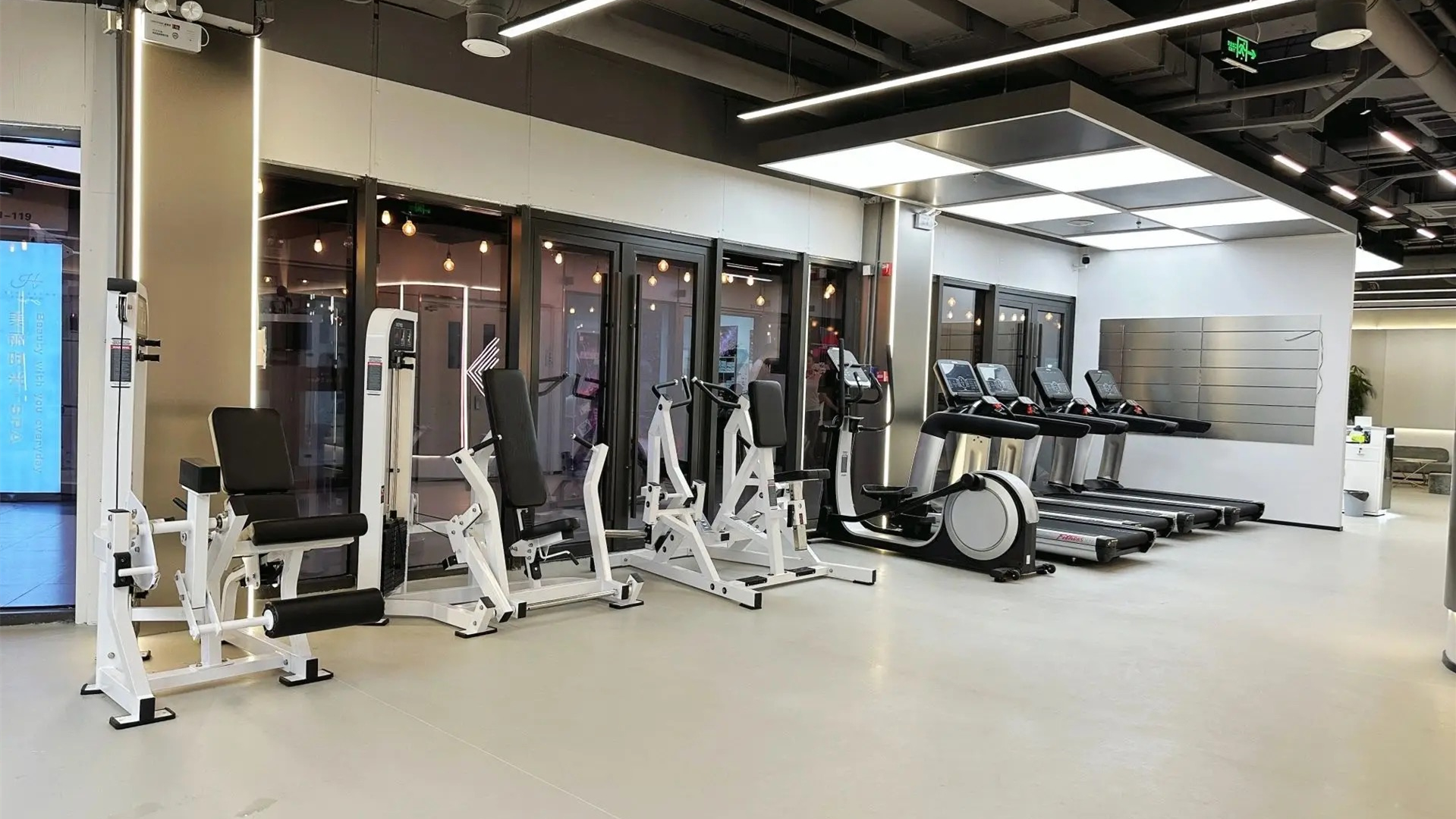 What are the standards for commercial gym equipment production (2)