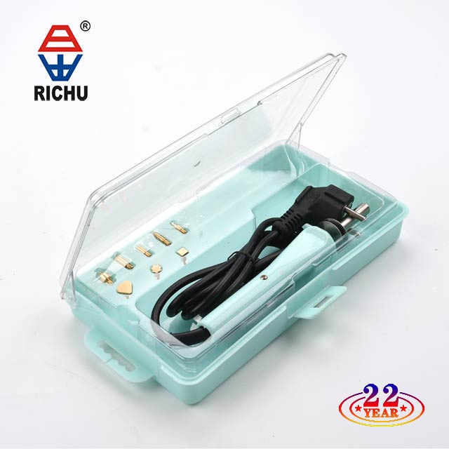 带塑料盒的烙铁套件
