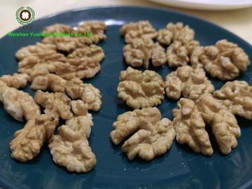 Sweet and Crispy Chinese Walnut kernels Light Halves
