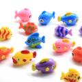 Herstellung niedliche fischförmige Harzperlen Kawaii-Harze für Schlafzimmer Telefon Dekor Spacer Craft Dekoration Perlen Charms