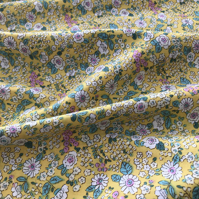 2021 Hot selling woven 100% cotton fabric printed fabric manufacturer in china cotton fabric for Garment