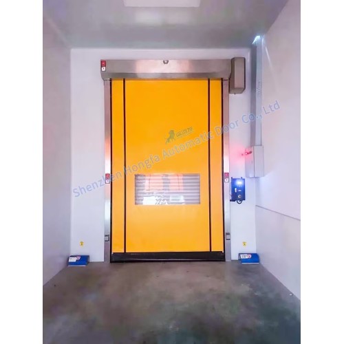 Self-repairing fast flexible high speed rolling door