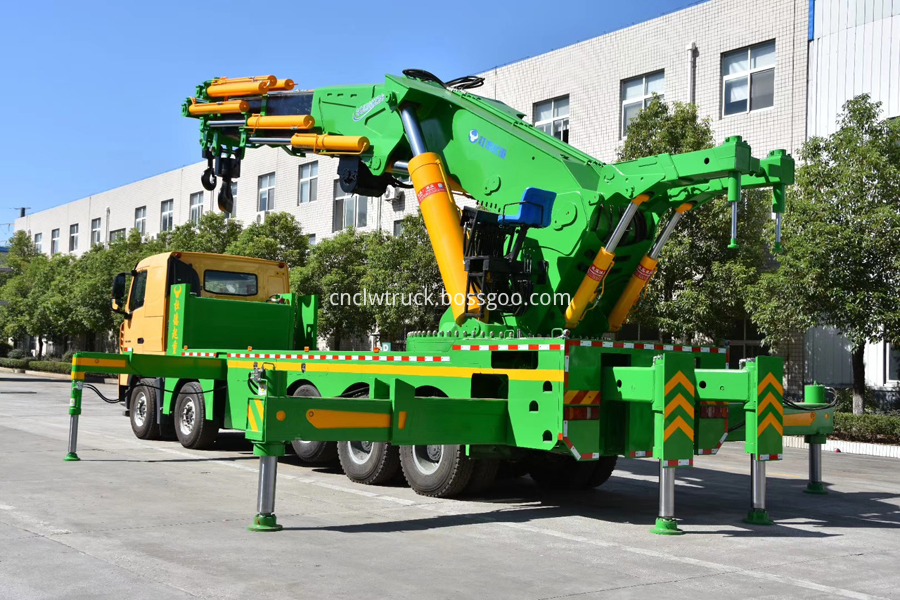 howo truck mounted crane 4