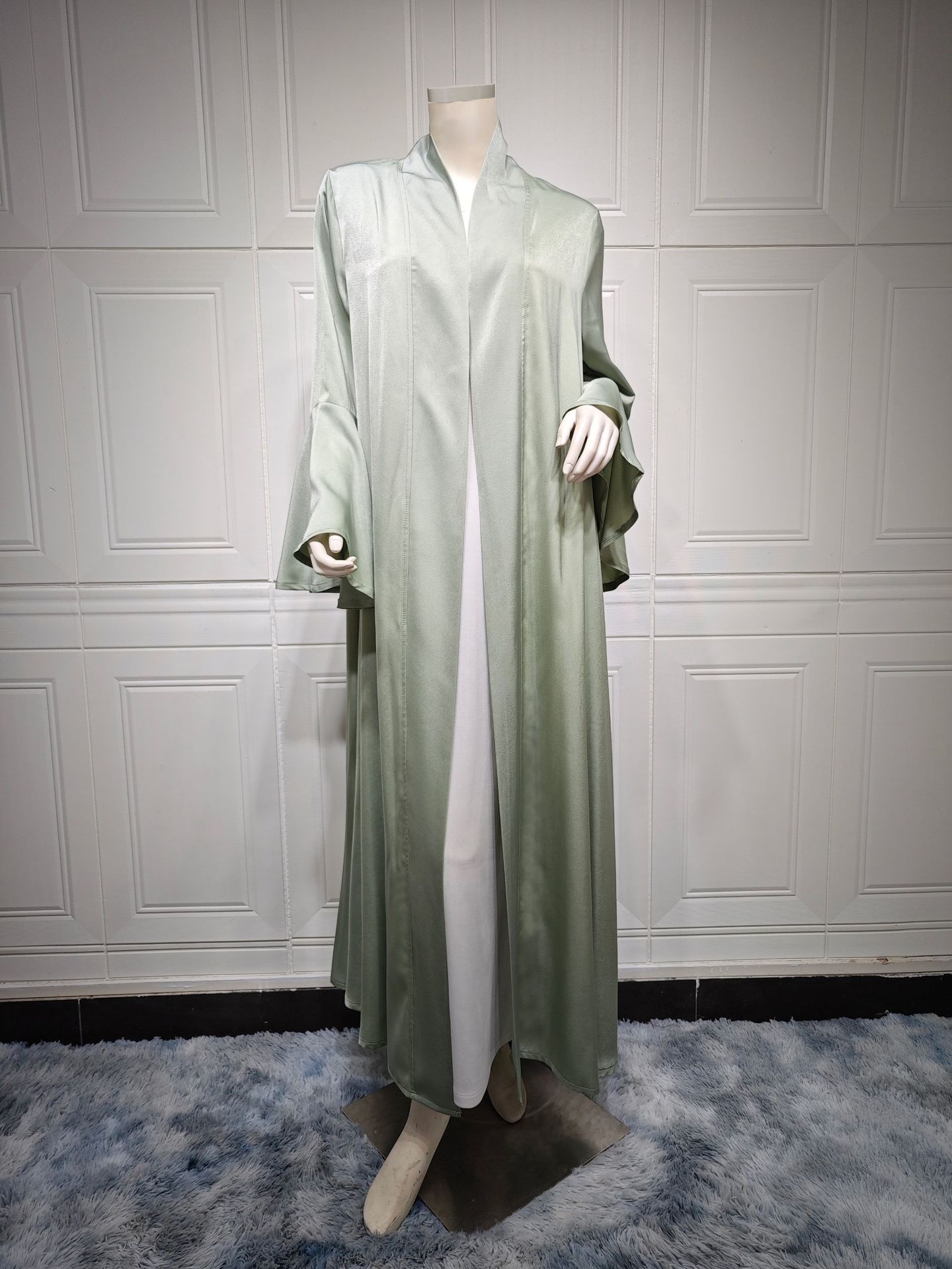 Gacan-gacmeedka Ruffle ee xarrago leh oo furan Kimono Abaya Flowy Open Front Ruffle Sleeve Abaya