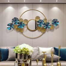 Handmade Light Luxury Metal Wall Decoration Mirror