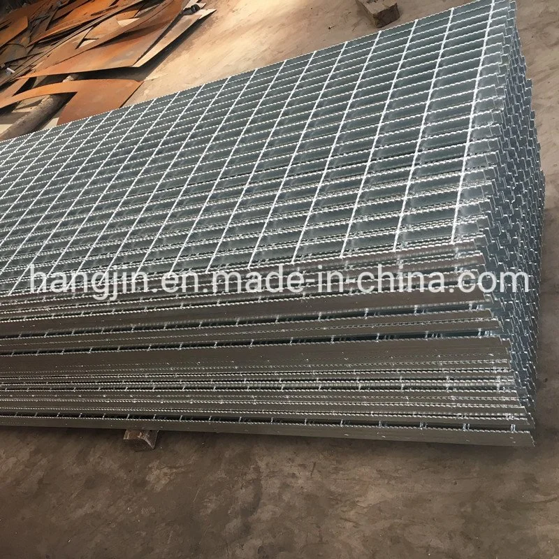 Professional Manufacturer of Anti Slip Serrated Steel Grating