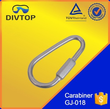 Strong lock carabineer hook