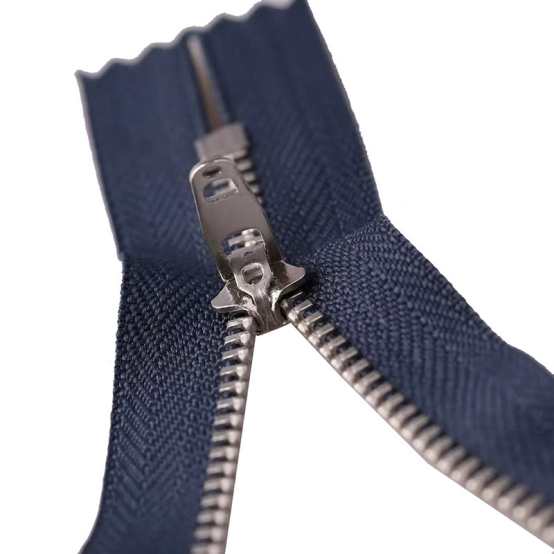 Zipper Metal