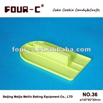 Cake scraper, cake smoother, classic cake decorating equipment