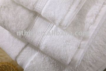 egyptian cotton hotel bath towel