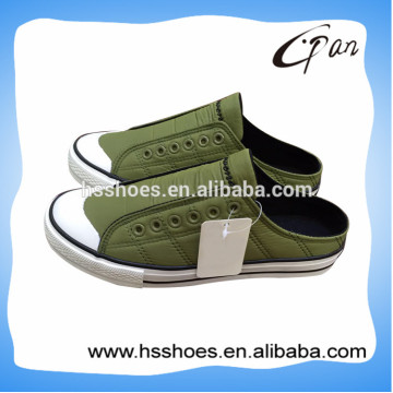 Pretty model walking casual shoes for girls