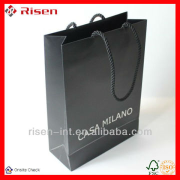 High-quality brand packaging matt finishing black paper bag