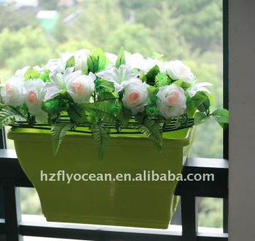 (FO-9868) Rail plastic planters and pots