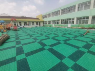 Enlio Professional Kids Playground Interlocking Flooring