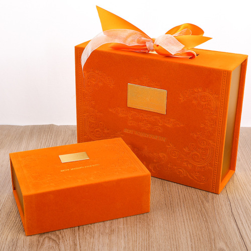 Luxury Design Custom Letterpress Logo Velvet Gift Box