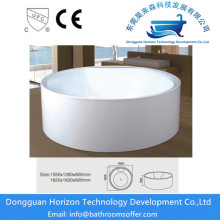 Circular freestanding acrylic bathtub