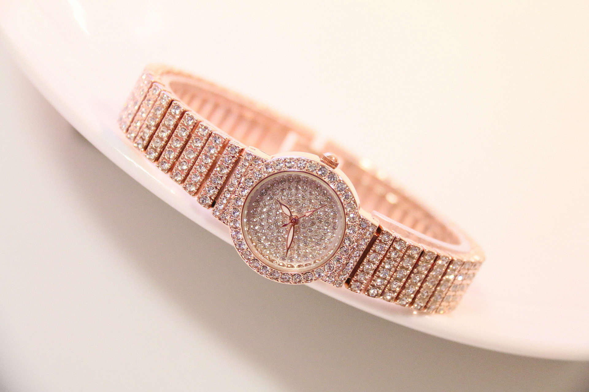 BS Bee sister Top Luxury Brand Ladies Casual Women's Bracelet Watches High Quality Diamond Quality Watch relogio feminino