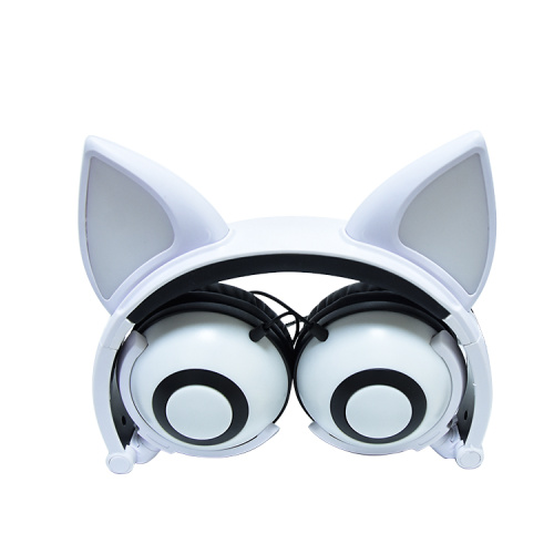 2018 new design most popular fox ear headphones