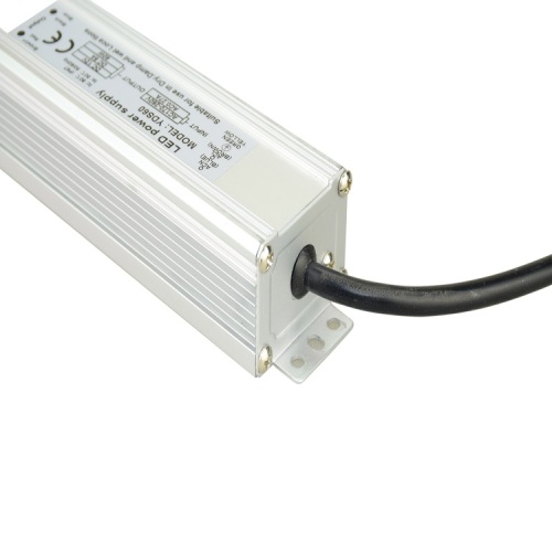 Sprzedaż hurtowa Wodoodporny sterownik LED 5A 12V 60w Adapter