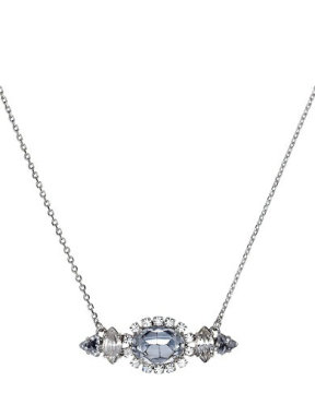 Nice silver jewelry pendant necklace with diamond