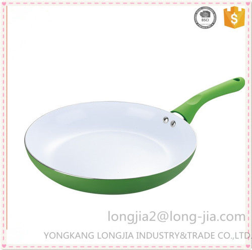 Ceramic coating kitchenware china fry pan with silicone handle