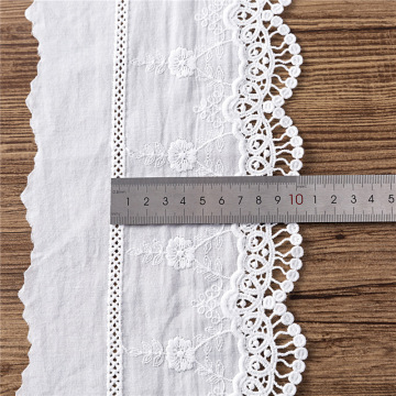 Tissu de broderie en dentelle blanche écologique