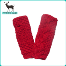Red china big cable winter mitten without fingers