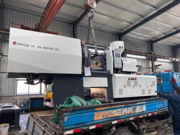 PET preform making machine for bottole 4 cavities