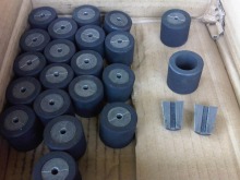 Ground anchor device