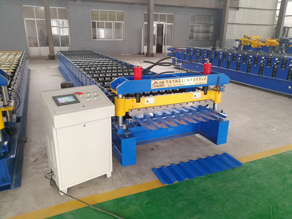 Color steel trapezoidal rib wall panel roll forming line in china