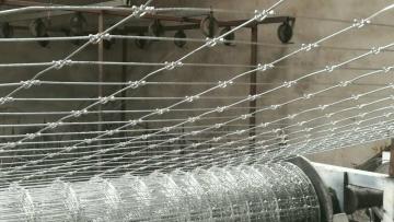 Fixed Knot woven wire horse fence