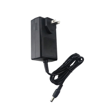 Adaptador Internacional de Alimentação 12V 3A