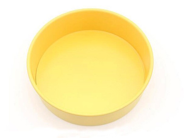 10' Carbon Steel Non-Stick Round Cake Pan With Removable Bottom -Yellow (18)