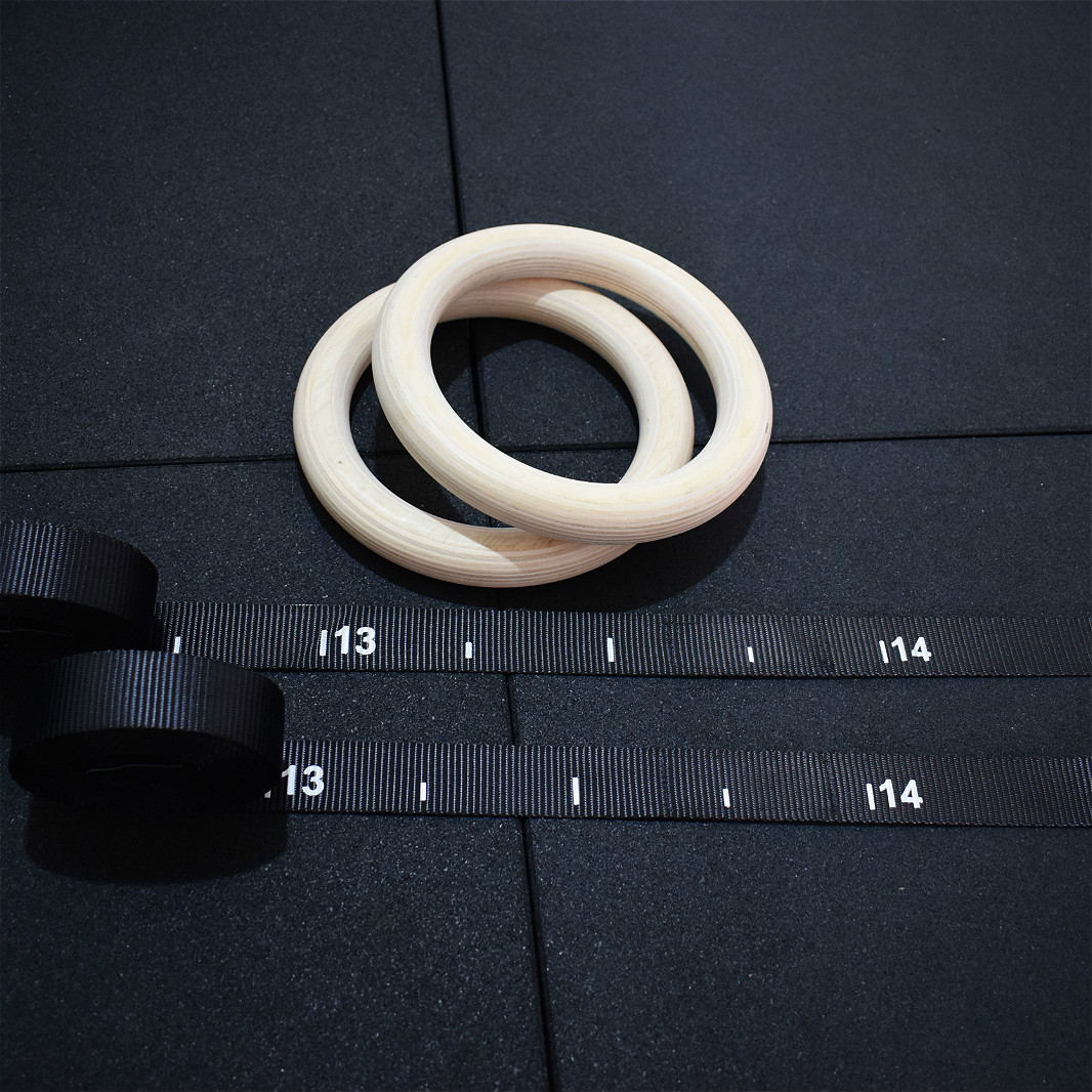 Training wooden power gymnastics rings with quick adjustable straps