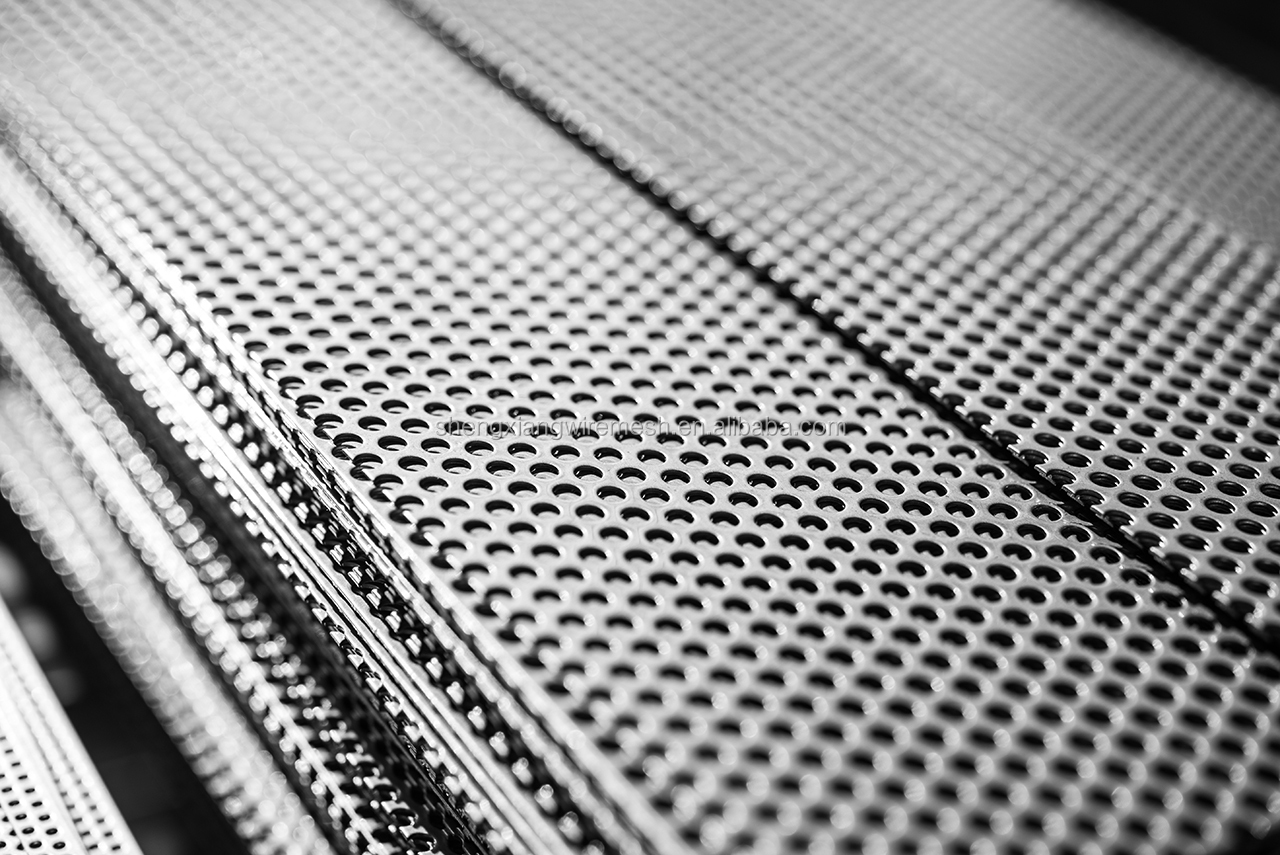 Perforated Metal Sheet Of Stainless Steel With High Quality