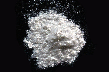 Synthetic mica glitter powder