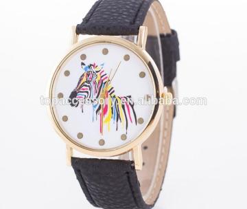2016 hight quality Fashion hot Geneva PU watch