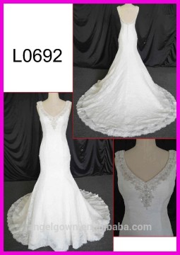 2015 guangzhou ivory trumpet mermaid weding dresses with french lace and beading neckline L0692
