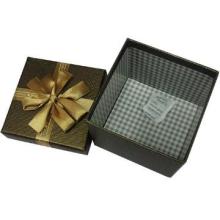Classy gift wrapping boxes