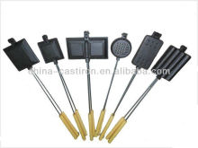 Cast iron camp cooker Pie iron set
