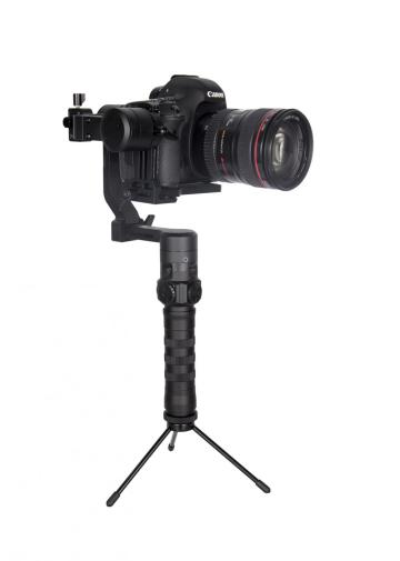 High-precision cheap camera gimbal