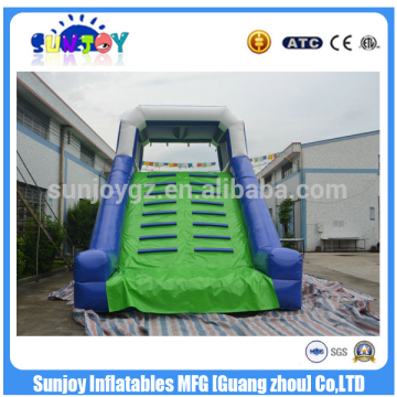 Interesting inflatable floating tower inflatable water slide