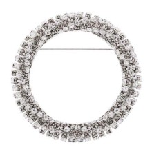 Round-shaped diamond brooch with silver plated