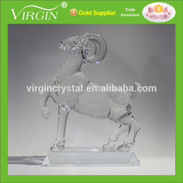 Wholesale cheap the Chinese zodiac model crystal trophy