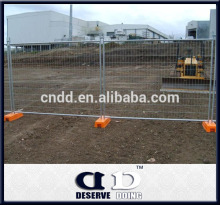 Road barrier / temporary barrier fencing systems