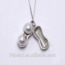8.5mm Unique White Pearl Pendant Designs with a Sterling Silver Chain