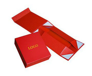 China printing colorful cardboard red magnetic closure box