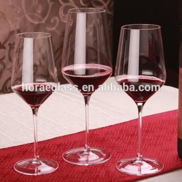 Crystal wine glass for party and wedding