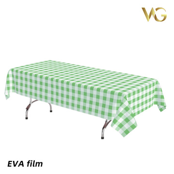 Disposable rectangular outdoor checkered tablecloth
